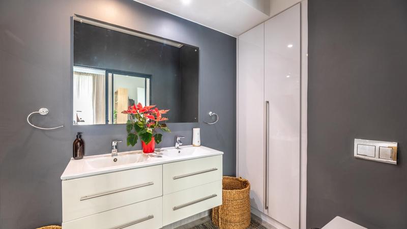 To Let 3 Bedroom Property for Rent in Somerset West Western Cape